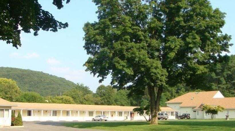 汽车旅馆 Rocky River Inn