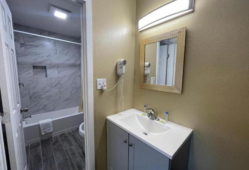 모텔 Tahoe Hacienda Inn