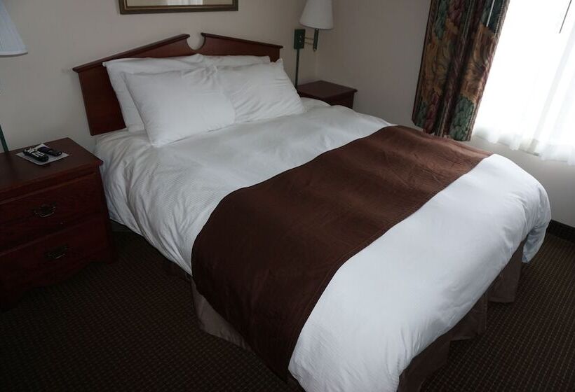 River Hills Hotel  Mankato