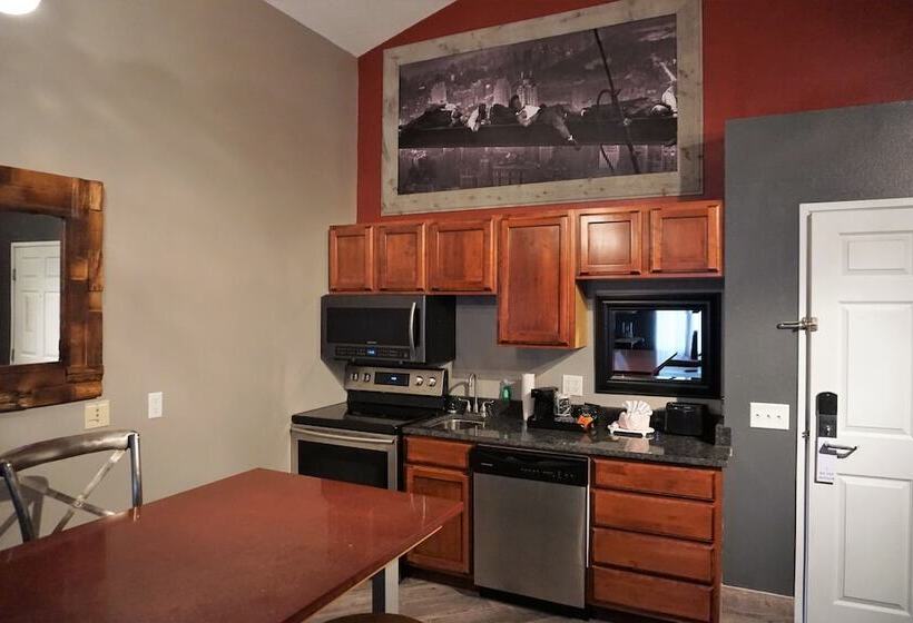 River Hills Hotel  Mankato