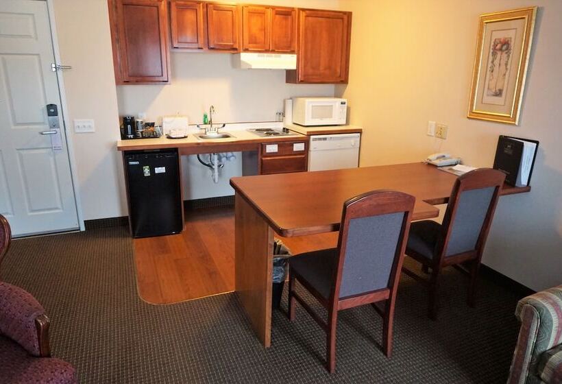 River Hills Hotel  Mankato