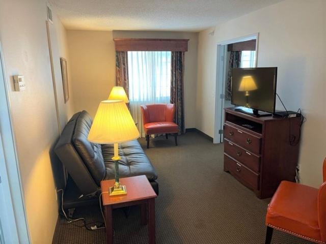 River Hills Hotel  Mankato