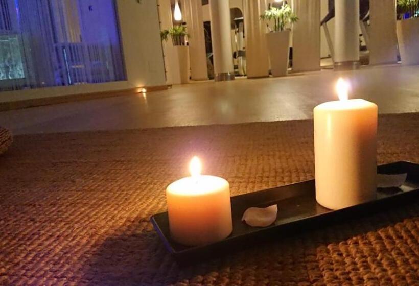 Sunshine Hotel & Spa