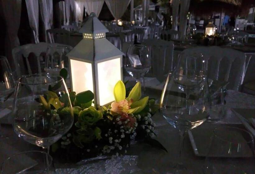 Sunshine Hotel & Spa