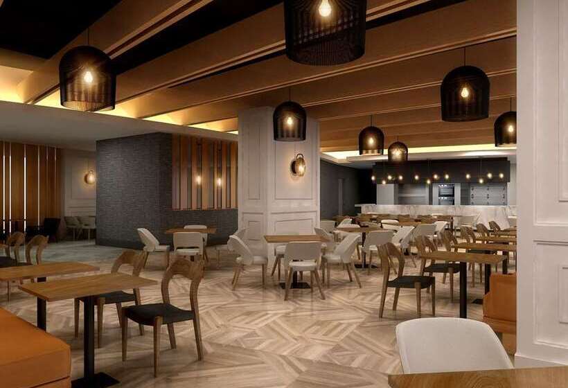 The Chattanoogan Hotel, Curio Collection By Hilton