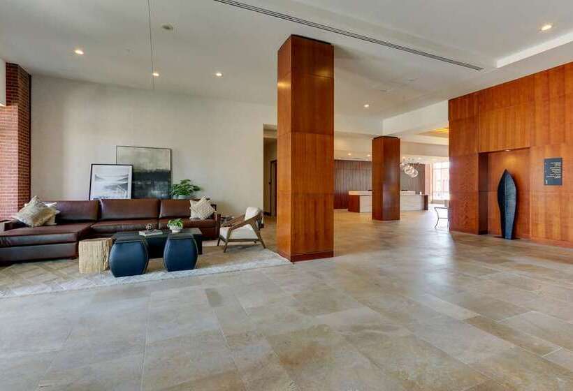 The Chattanoogan Hotel, Curio Collection By Hilton