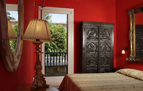 Отель Venice Villa Dori