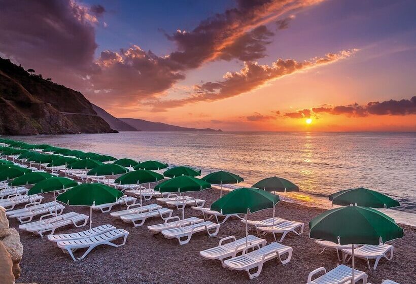 Villaggio Baia Calavà Hotel E Residence