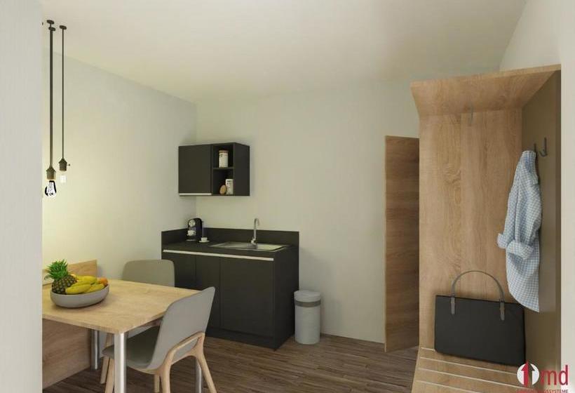 Aparthotel Avangard Living