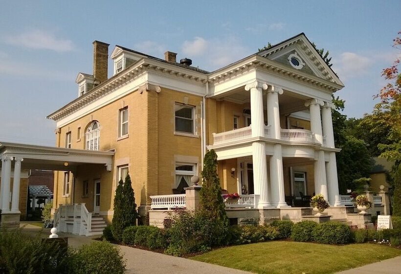 Bed and Breakfast Cartier Mansion