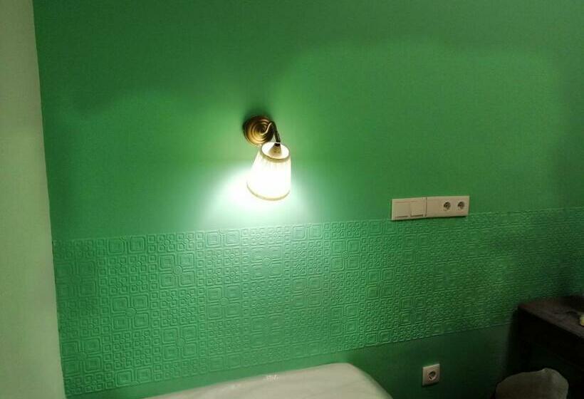 ベッドアンドブレックファースト Plena Vita Residence