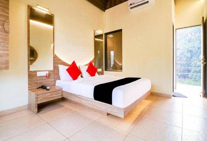 فندق Collection O 47512 Eleven Petals Resort