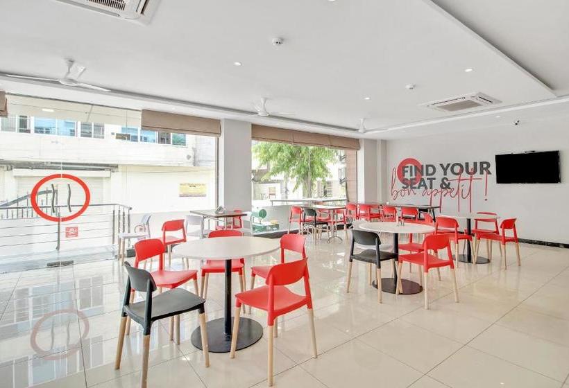 Hotel Collection O 41004 Shri Gopal Nagar