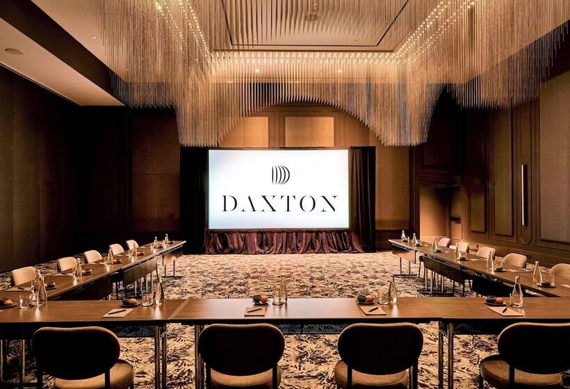 Daxton Hotel Birmingham, Curio Collection By Hilton