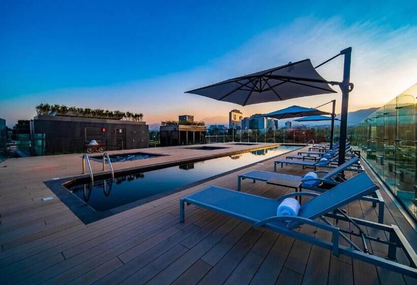 ホテル Galeria Plaza San Jeronimo