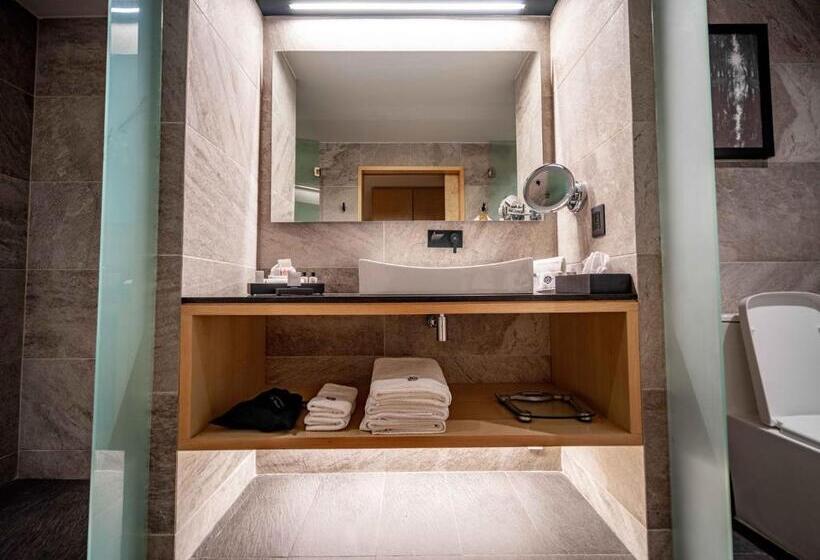 ホテル Galeria Plaza San Jeronimo