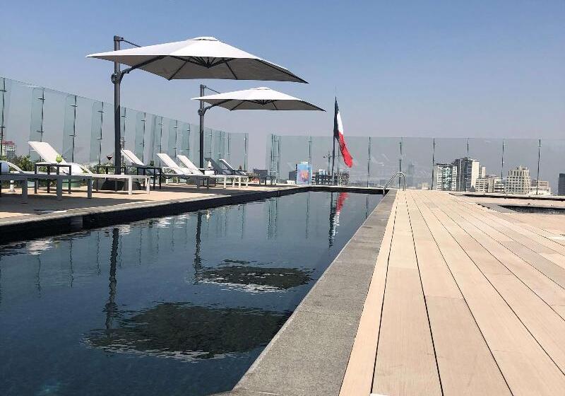 ホテル Galeria Plaza San Jeronimo