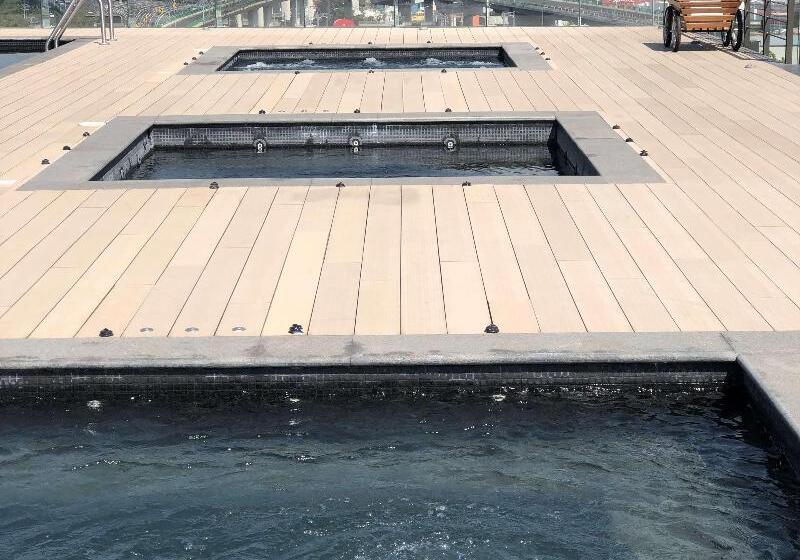 ホテル Galeria Plaza San Jeronimo