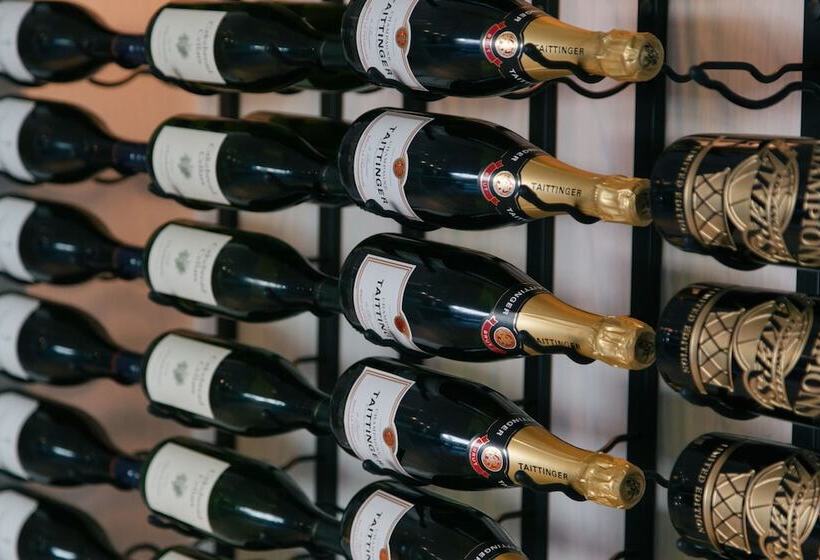 فندق H2o Hermosa