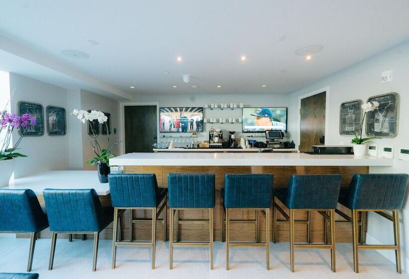 فندق H2o Hermosa