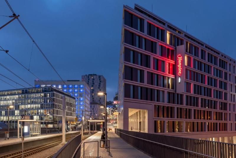 فندق Hampton By Hilton Stuttgart City Centre