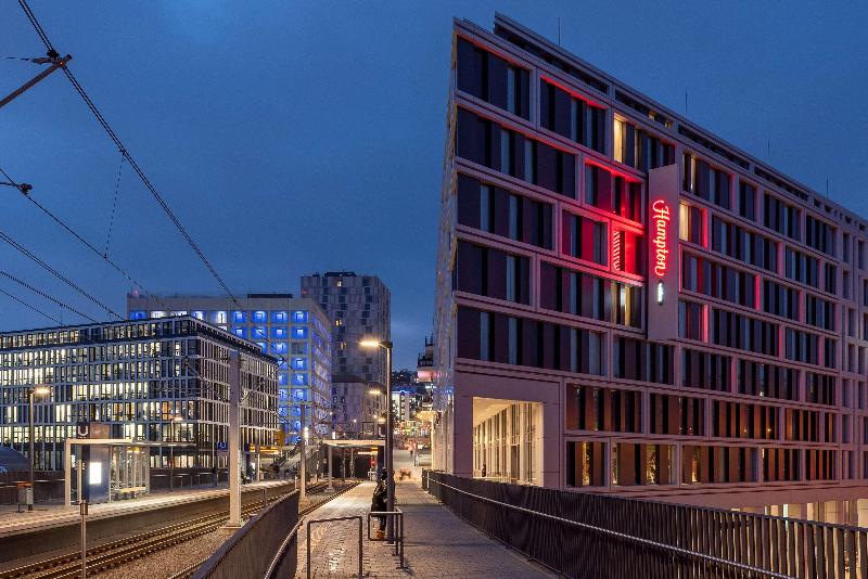 هتل Hampton By Hilton Stuttgart City Centre