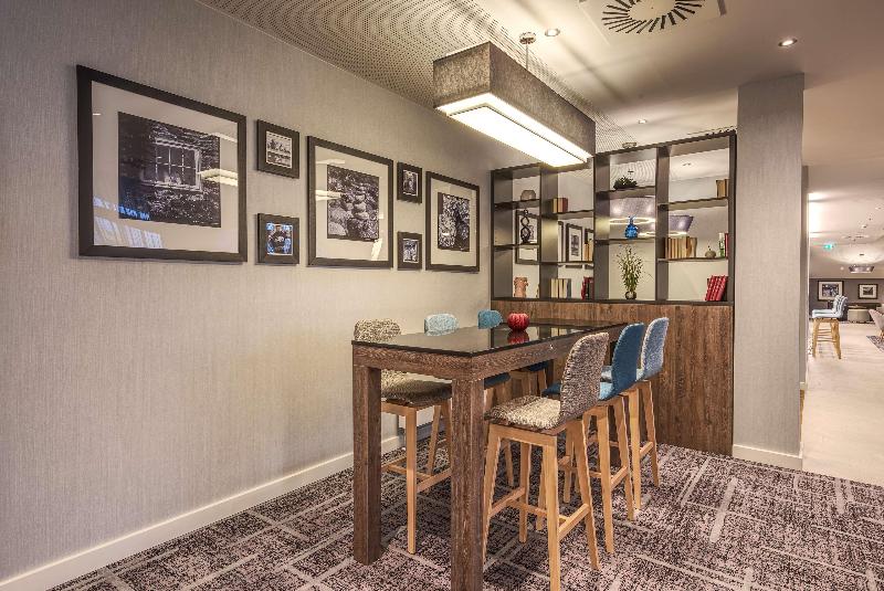 فندق Hampton By Hilton Stuttgart City Centre