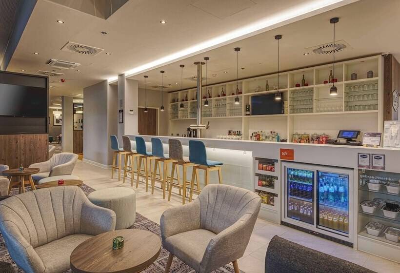 فندق Hampton By Hilton Stuttgart City Centre