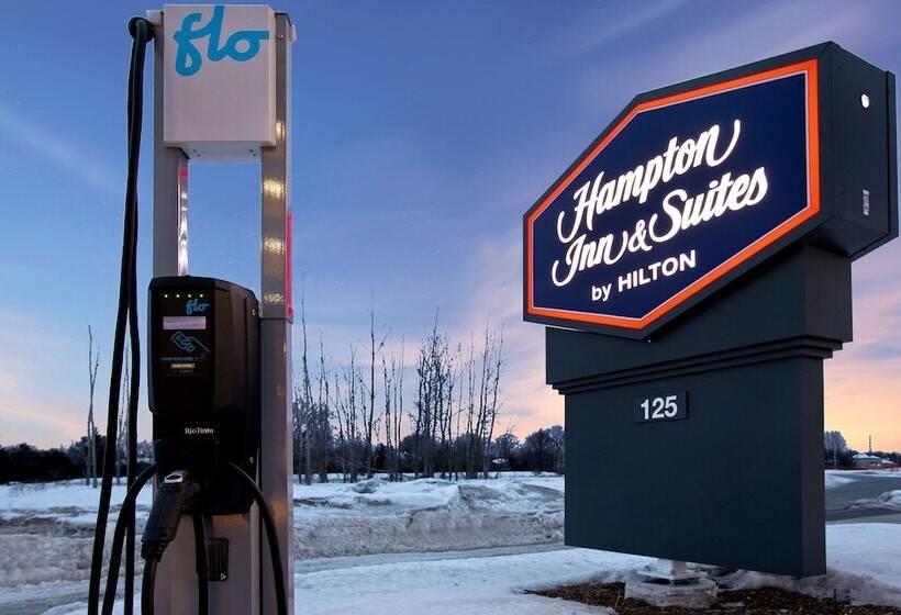 هتل Hampton Inn & Suites Ottawa West