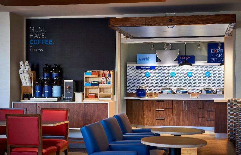 호텔 Holiday Inn Express & Suites   Abingdon, An Ihg
