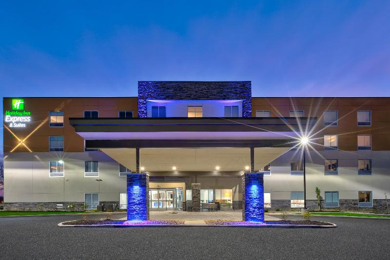 호텔 Holiday Inn Express & Suites   Wooster, An Ihg