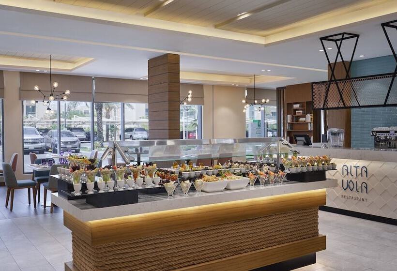 هتل Holiday Inn & Suites Al Jubail, An Ihg