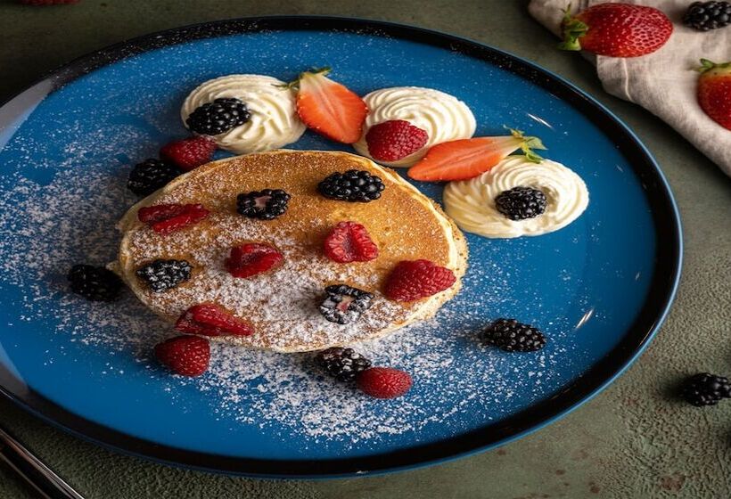 هتل Holiday Inn & Suites Al Jubail, An Ihg