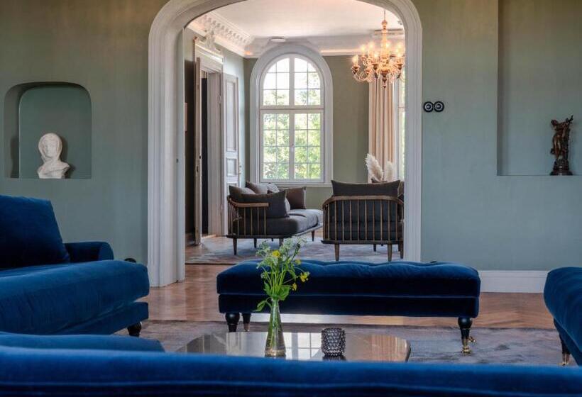 Отель Johannesbergs Slott