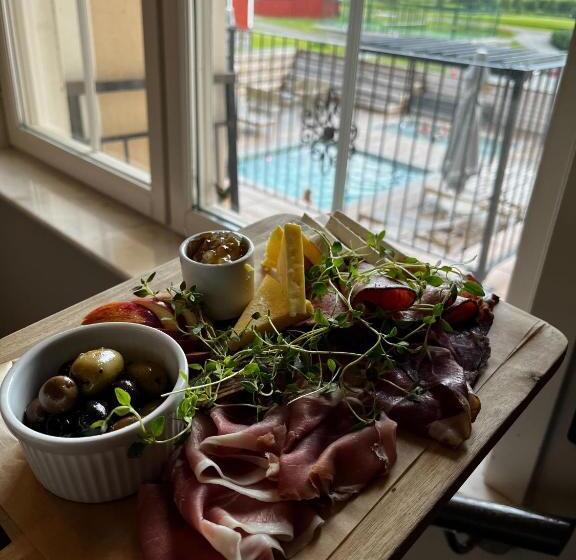 Отель Johannesbergs Slott