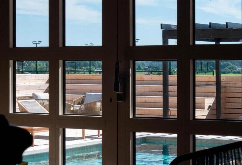 Отель Johannesbergs Slott