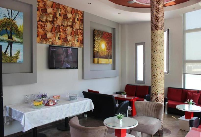 בית מלון כפרי Luander