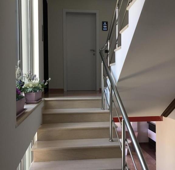 בית מלון כפרי Luander