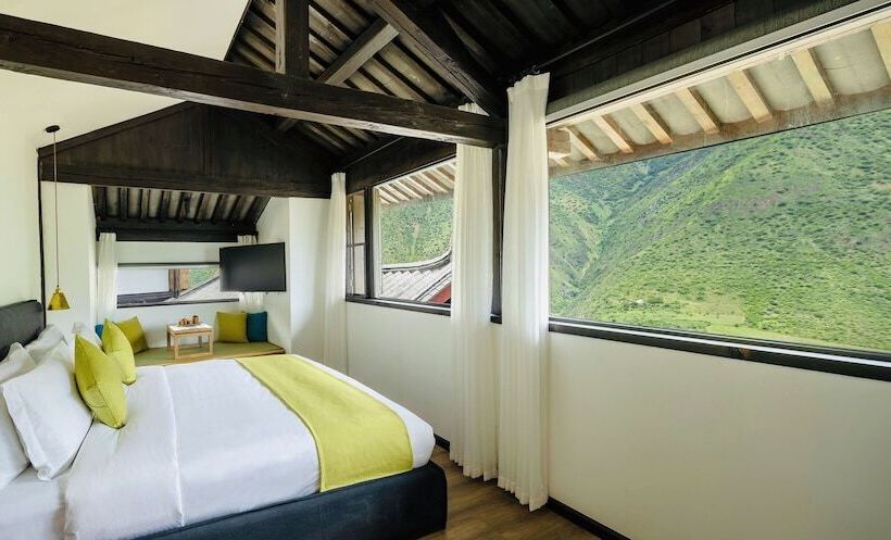 בית מלון כפרי Lux Tea Horse Road Stone Town