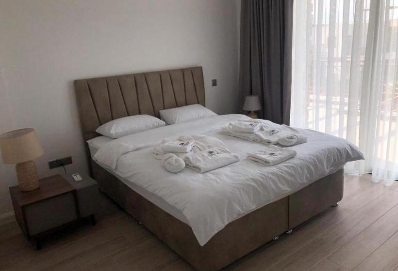 Отель Maldives Holiday Homes