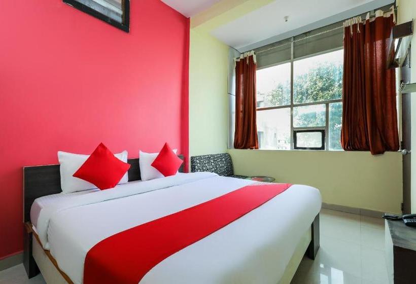 בית מלון כפרי Oyo 61069  Shree N Palace