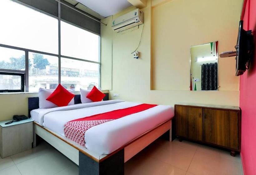 בית מלון כפרי Oyo 61069  Shree N Palace