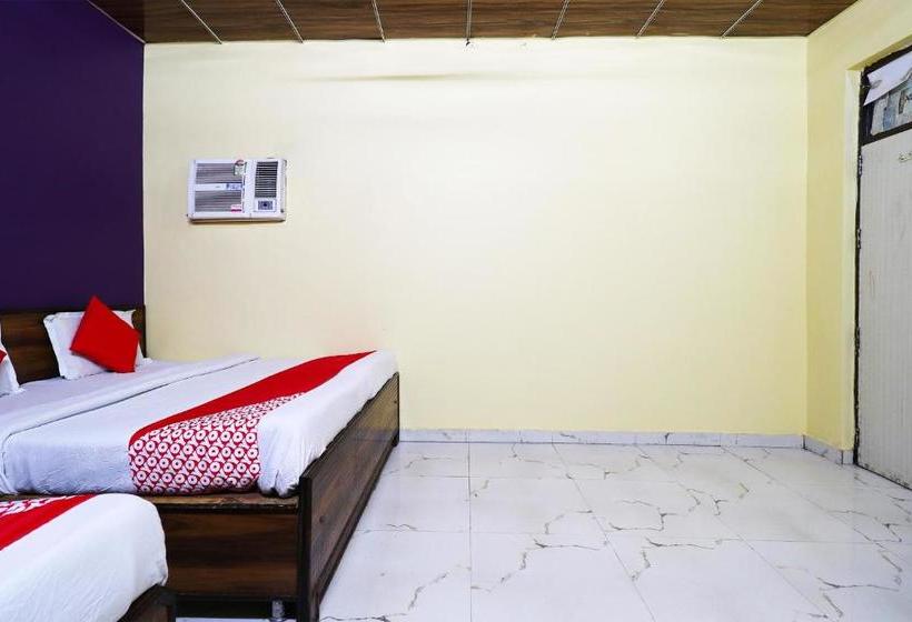 فندق Oyo 61187 Ganpati Dhaba