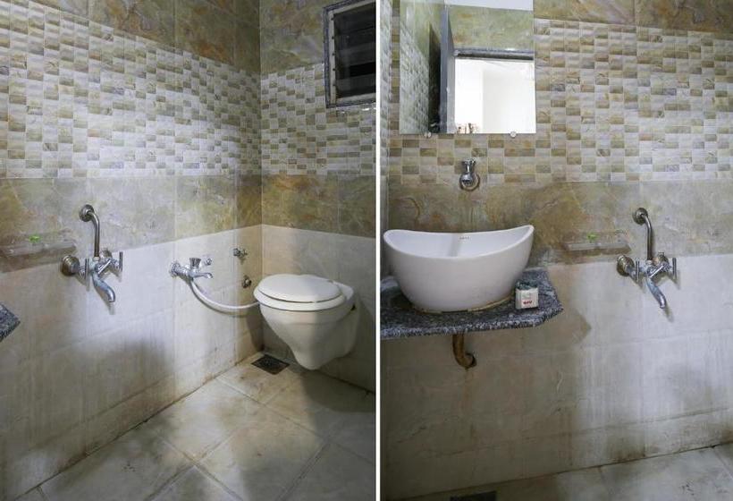 בית מלון כפרי Oyo 65942 Moon Light