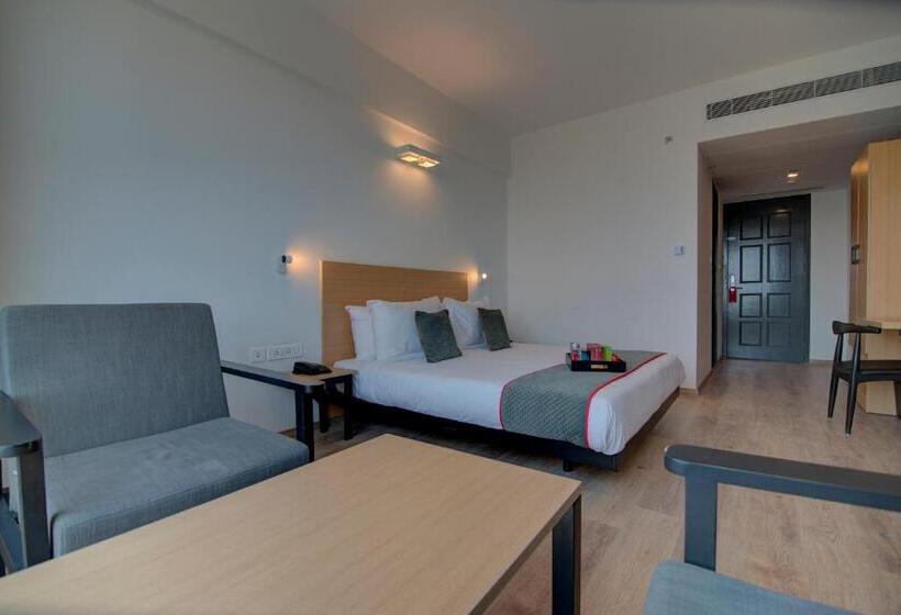 هتل Oyo Townhouse 293 Ip Colony Faridabad