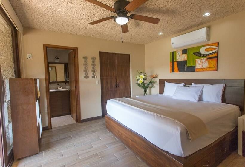 Отель Pacific View Sayulita