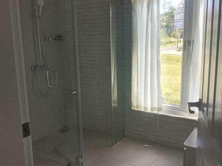 Pedro Barn Hotel At Little England Cottages