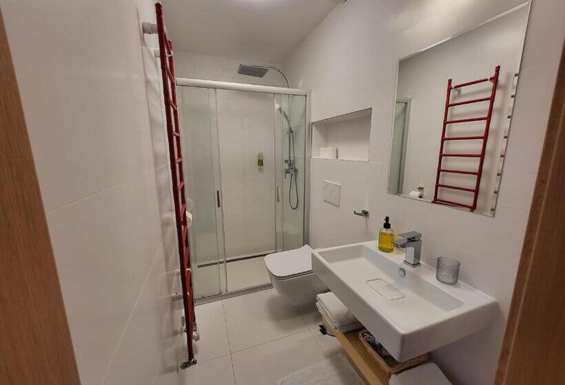 ホテル Pension Jitřenka Hřensko