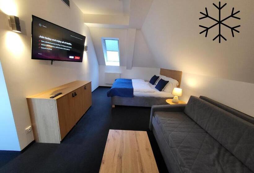 ホテル Pension Jitřenka Hřensko