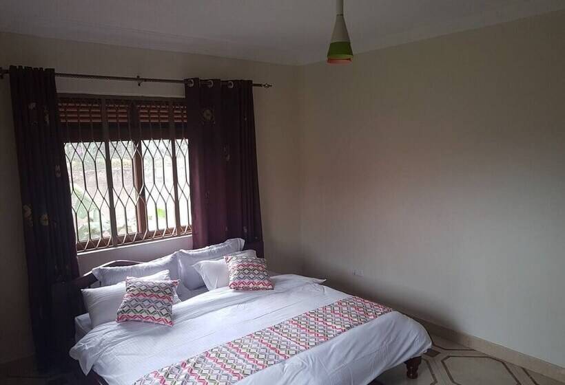 فندق Precious Villas Lubowa